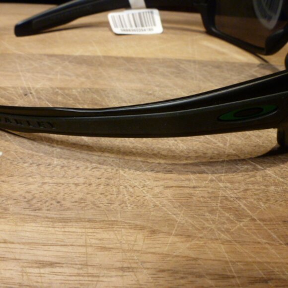 Oakley Turbine Sunglasses - Picture 4 of 7